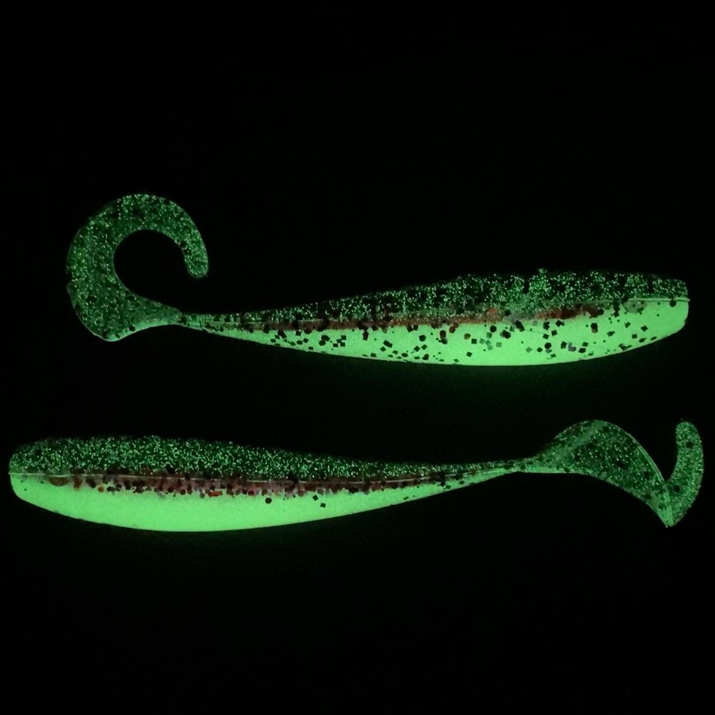 a.m. fishing lures - Garlic Infused Soft Plastics, Size: 4in one of my best creations A.M. Fishing Lures - Limited